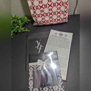 Ybf Powerfull pout quad lacquers glossy lipgloss set of 4 Wine tones New sealed